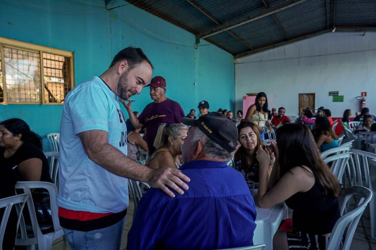 Read more about the article Presença nos bairros e diálogo com a população marcam agenda do fim de semana de João César Mattogrosso