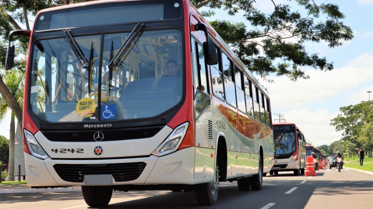 Read more about the article João César Mattogrosso enaltece compromisso do Governo do Estado em busca de solução para impasse do transporte coletivo da Capital