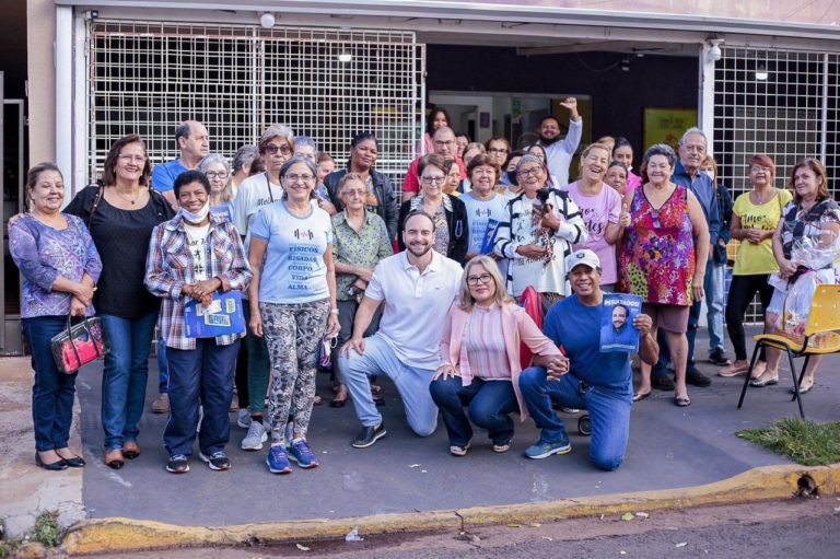 Read more about the article João César Mattogrosso destaca seriedade do mandato e acompanha solicitações de melhorias em café da manhã com moradores da Região Segredo