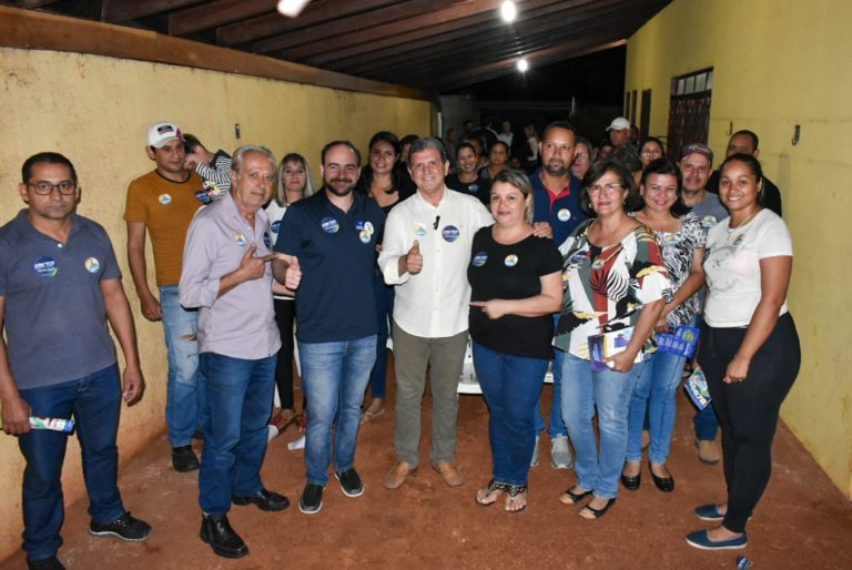 Read more about the article MS Chama o João: com resultados efetivos por Campo Grande, João César Mattogrosso se reúne com moradores da Grande Nasser